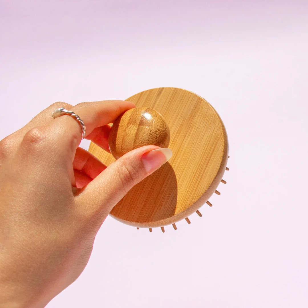 Bamboo Scalp Massager - Image 3
